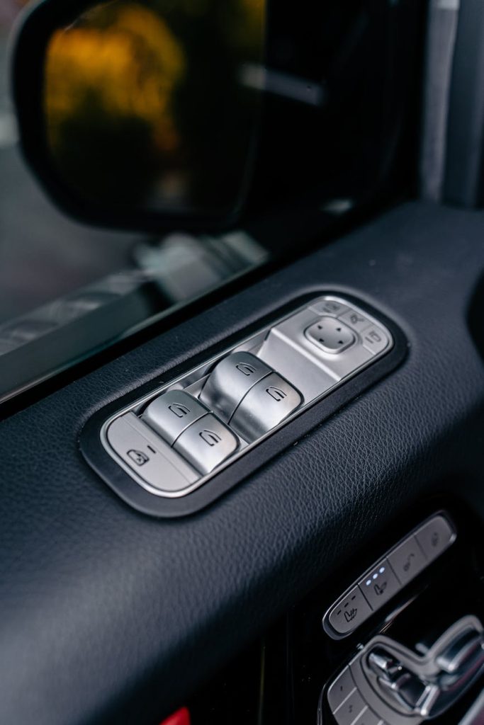 Articla vs Autoblogging Plugins: Quality + Control + Safety