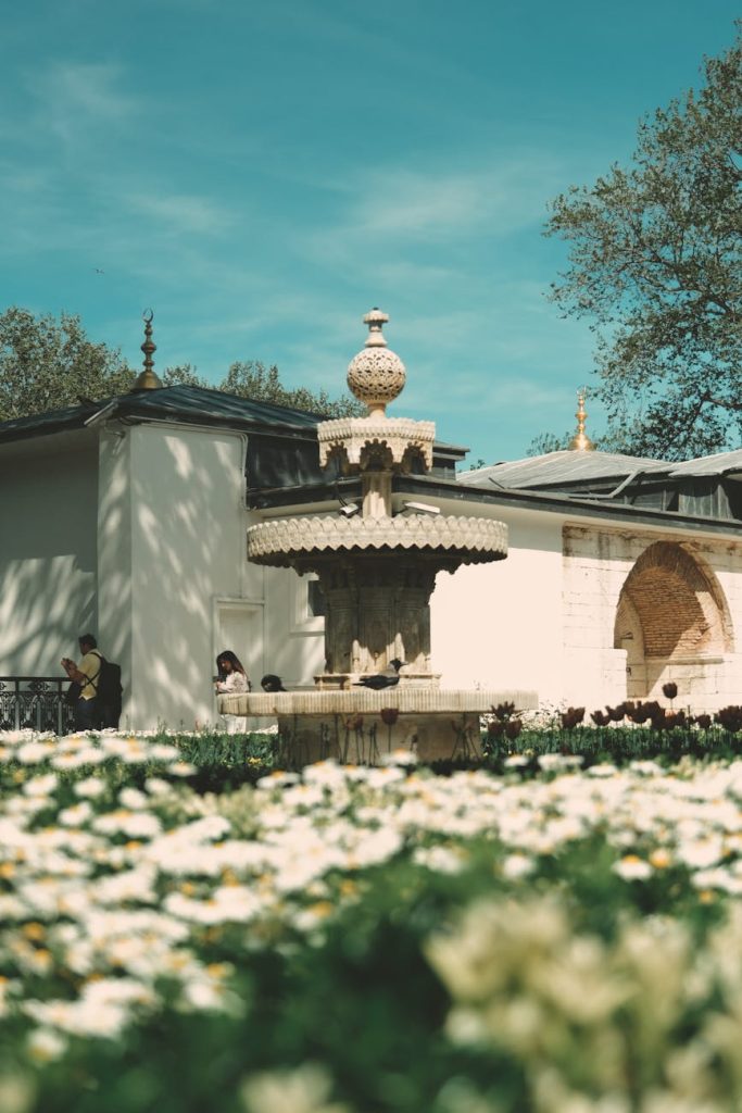 Topkapi Palace Istanbul: Ottoman Relics & Islamic Treasures