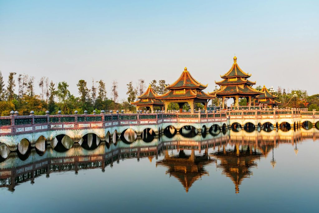 7-Day Thailand Journey: Bangkok Temples Chiang Mai & Phuket Beaches